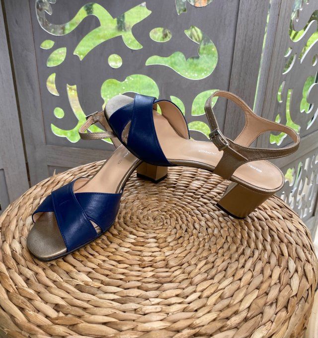 Sandales à talons tout cuir Brenda Zaro bleu nuit et doré confort +++  
