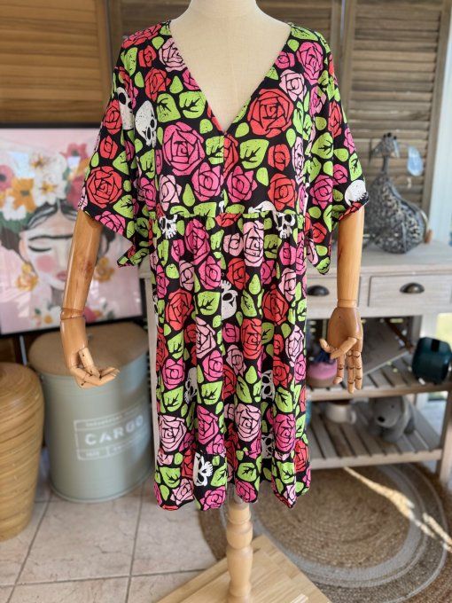 Robe trapèze courte noire Skulls & Fleurs multicolores du 40 au 52 