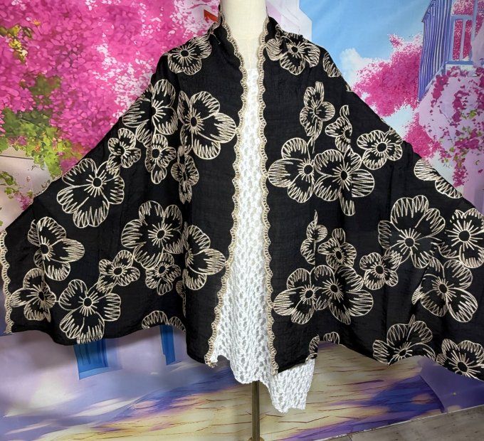 Grand Foulard Écharpe noire Fleurs brodées beiges viscose douceur ++++ TOUTES TAILLES 