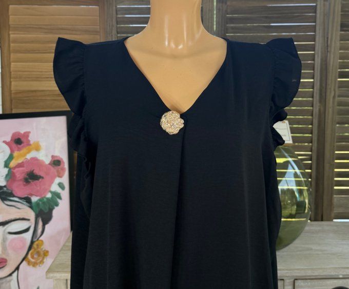 Robe trapèze noire épaules volantées & broche dorée or du 40 au 52