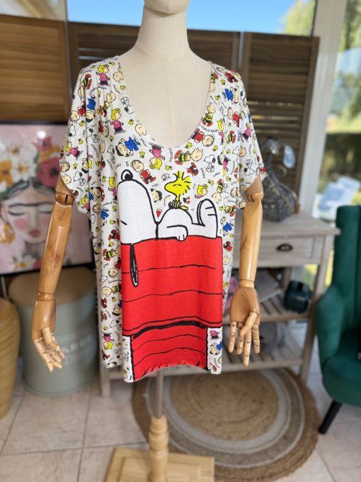 Top fin ample crème Snoopy all over du 40 au 52  