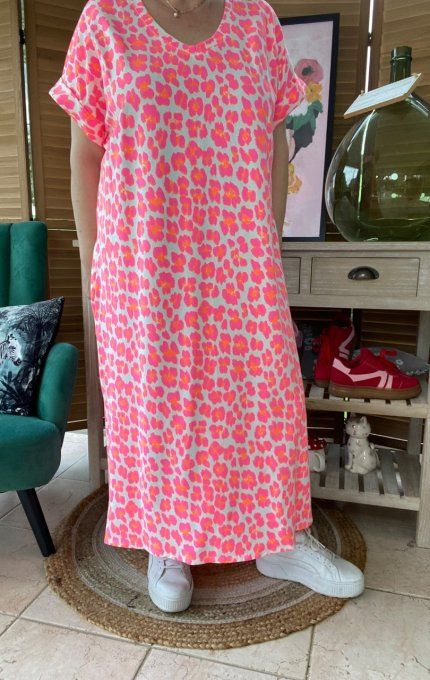 Robe longue ample manches courtes Léopard rose fluo + orange fluo du 40 au 50