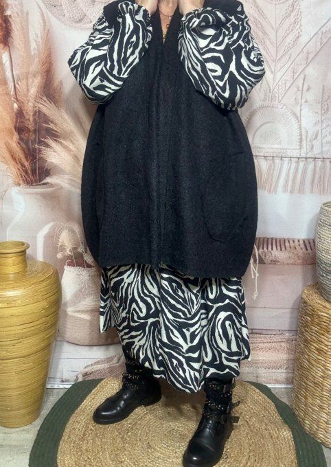 gilet mi-long sans manches ample bouclette noire du 40 au 52 