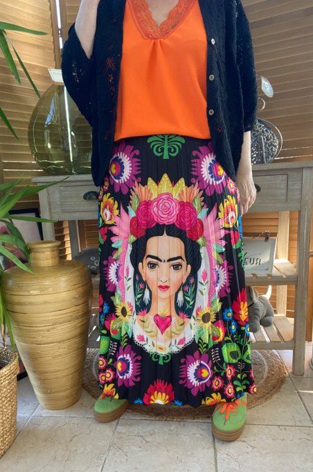 Jupe plissée longue ample noire Frida Kahlo aux Fleurs du 38 au 46 