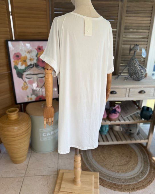 Tunique longue ou robe courte blanche Snoopy au ballon coeur rouge du 40 au 50/52  
