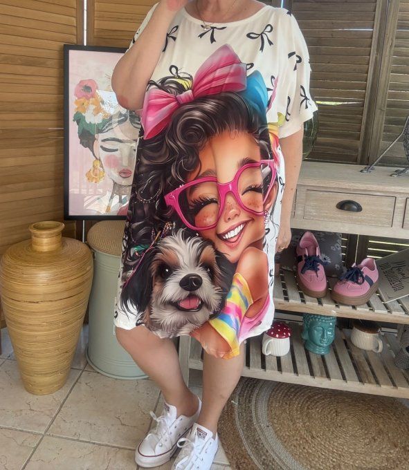 Tunique longue ou robe courte blanche La Fillette et son chien du 40 au 50/52   
