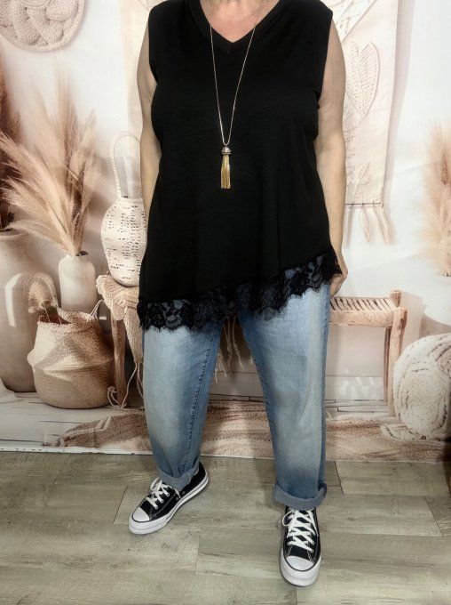 Top trapèze sans manches asymétrique noir dentelle Les Basiques du Dressing du 40 au 52 