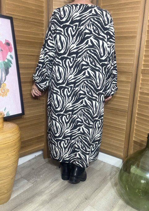 Robe longue oversize zébrée noire et blanche du 42 au 52