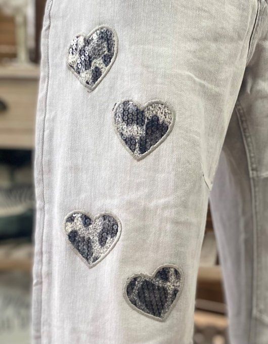 Jeans gris délavé coeurs  taille haute stretch du 40 au 46