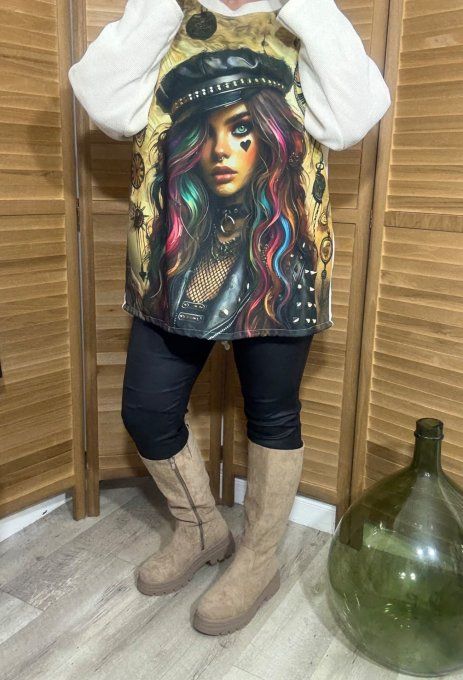 Sweat satiné et velours crème The Rainbow Tattoo Girl  du 40 au 50 