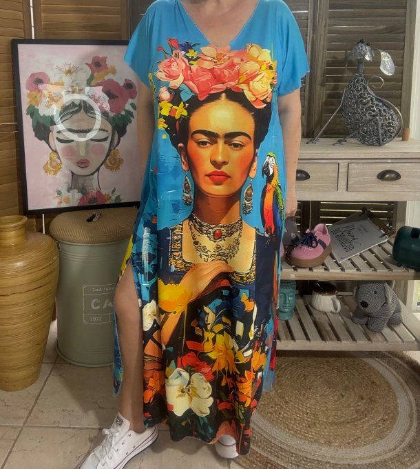 Robe longue bleue Frida Kahlo au Perroquet Tropical du 40 au 50