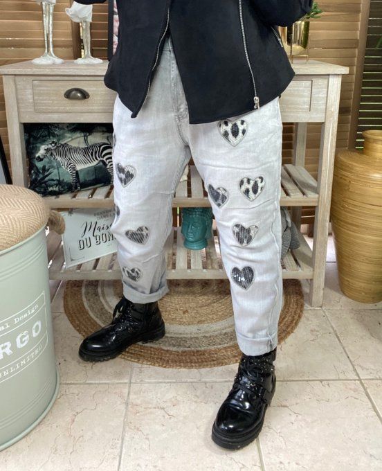 Jeans gris délavé coeurs  taille haute stretch du 40 au 46