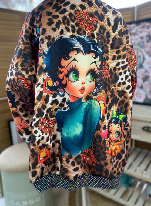 Sweat à capuche Léopard Betty Boop Country Girl strass argentés du 40 au 50/52