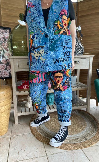 Gilet type barman sans manches effet jeans délavé Frida Kahlo du 40 au 50 et même + 