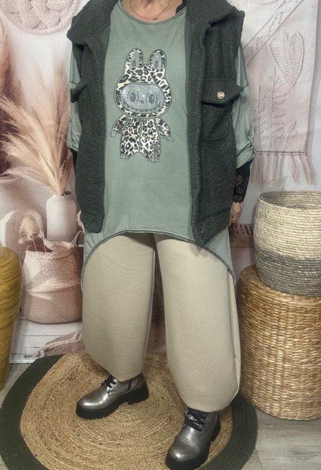Tunique asymétrique kaki clair Labubu Léopard strass du 40 au 50/52 