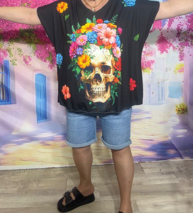 Tee-shirt ample noir Skulls TDM aux fleurs multicolores du 42 au 54/56 