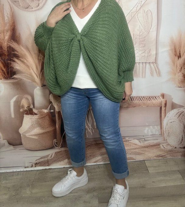 Pull ample façon Papillon manches chauve-souris kaki clair douceur +++ du 42 au 58/60