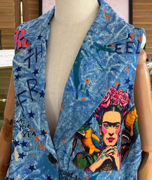 Gilet type barman sans manches effet jeans délavé Frida Kahlo du 40 au 50 et même + 