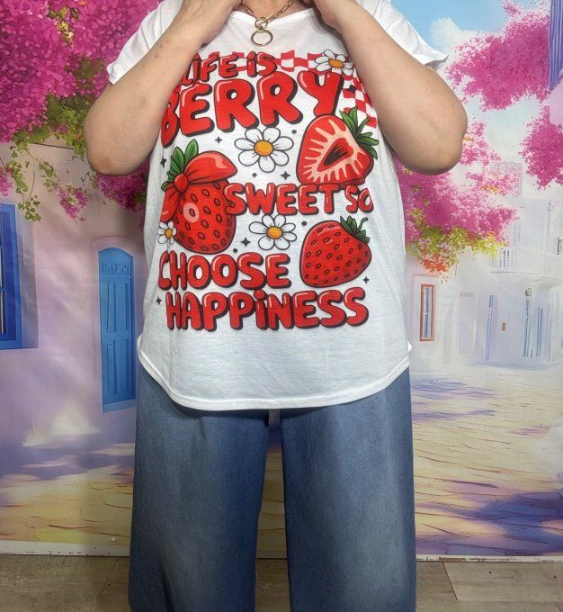 Tee-shirt ample blanc Les Fraises, c'est la Vie du 38 au 50/52  