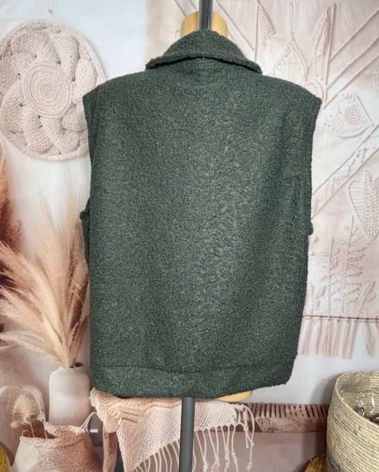 Blouson sans manches bouclette kaki boutons dorés du 38 au 48/50 et même + 