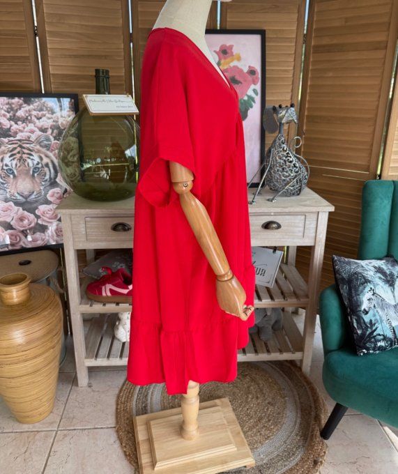 Robe trapèze ample rouge Col V manches courtes du 40 au 50/52