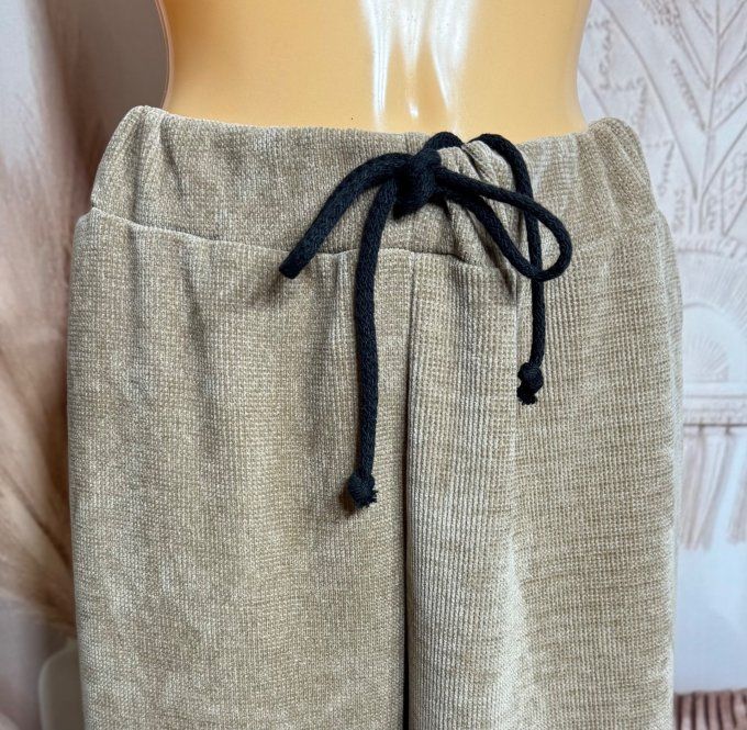 pantalon velours ras façon jogg "magique" camel confort  ++++ du 38 au 50/52
