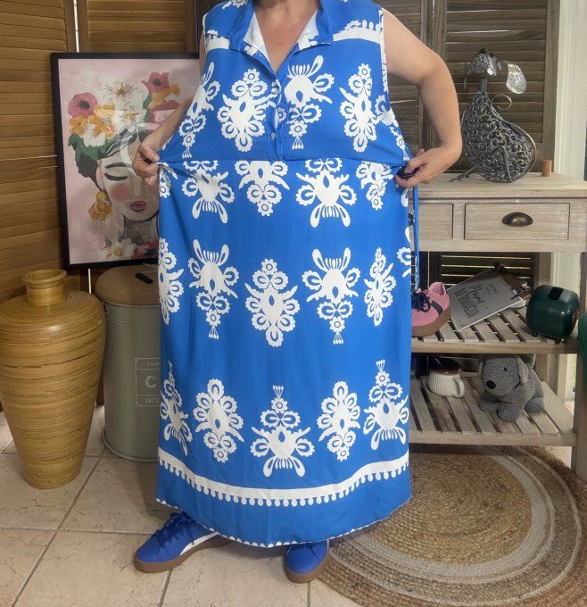 Robe longue bleu royal & blanche Esprit Ethnique Chic du 40 au 50 