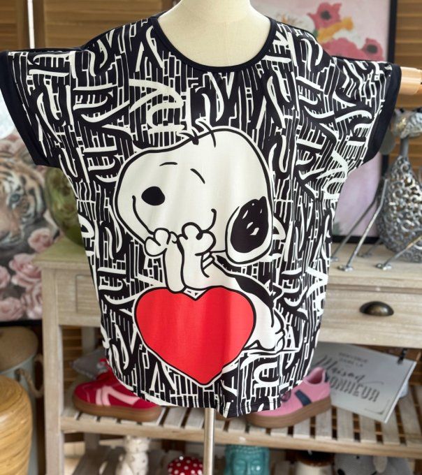 Top ample noir Snoopy in Love du 38 au 48/50 