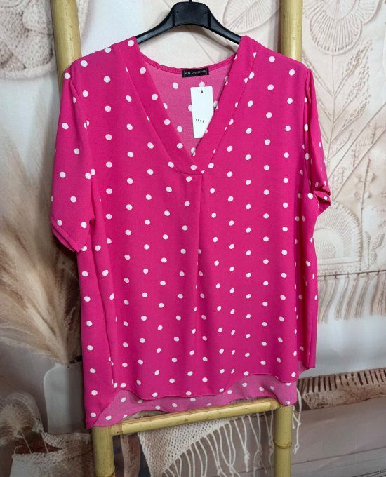 Blouse trapèze Fuschia pois blancs manches courtes col V du 38 au 48 