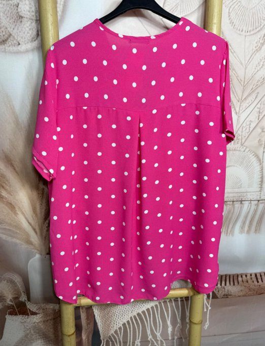 Blouse trapèze Fuschia pois blancs manches courtes col V du 38 au 48 