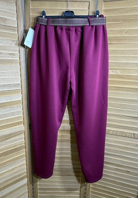 pantalon façon jogg Bordeaux boutons dorés + ceinture confort  ++++ du 38 au 52  