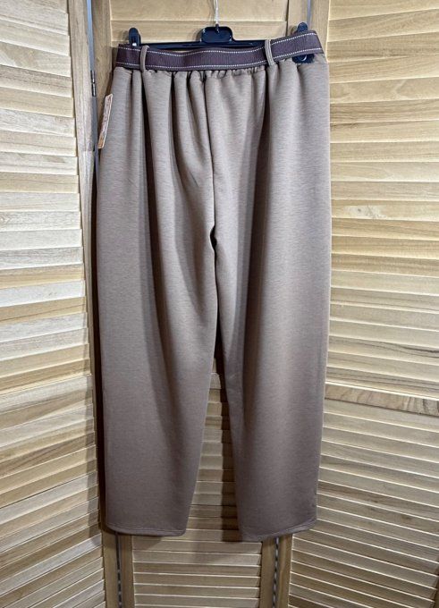 pantalon façon jogg camel boutons dorés + ceinture confort  ++++ du 38 au 52 