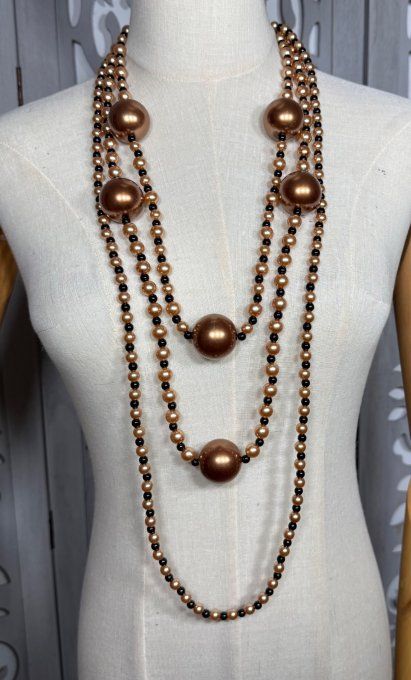 Sautoir 3 rangs perles nacrées irisées noires et grandes boules caramel TOUTES TAILLES