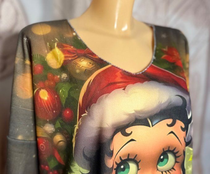 Top manches longues kaki Betty Boop Mère Noël doublé fine polaire du 40 au 54/56  