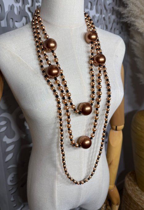 Sautoir 3 rangs perles nacrées irisées noires et grandes boules caramel TOUTES TAILLES