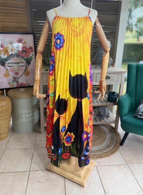 Robe longue plissée bretelles ajustables Jaune soleil Le Duo de chats noirs du 38 au 48/50 