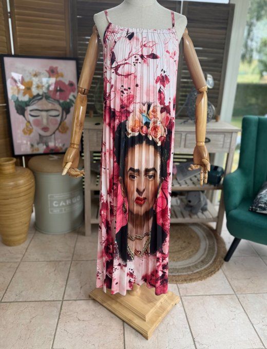 Robe longue plissée bretelles ajustables Frida Kahlo aux Fleurs Roses du 38 au 48/50   