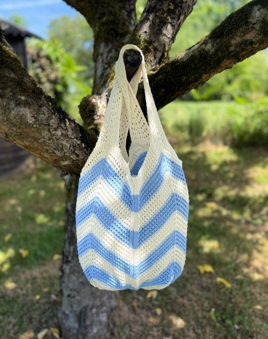 Sac Fourre-Tout Tulipe en crochet rayé crème bleu Bohème Chic Plage Summer Vibes qualité ++++ 