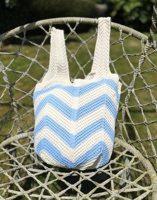 Sac Fourre-Tout Tulipe en crochet rayé crème bleu Bohème Chic Plage Summer Vibes qualité ++++ 