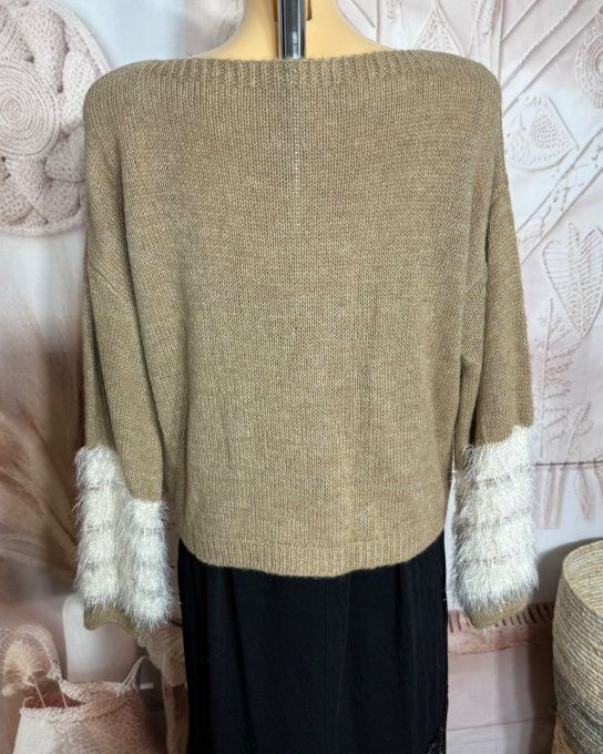 pull court taupe col bateau poignets duveteux douceur +++ du 34 au 40/42  