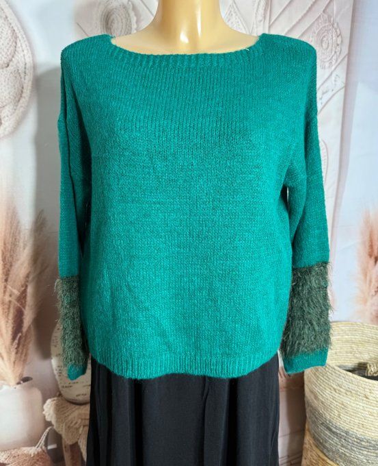 pull court vert Gucci col bateau poignets duveteux douceur +++ du 34 au 40/42