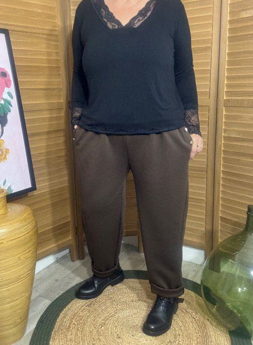 pantalon façon jogg Chocolat boutons dorés + ceinture confort  ++++ du 38 au 52