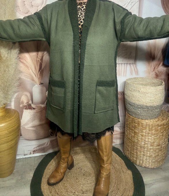 Veste mi-longue suédine Kaki doublée moumoute Sherpa du 40 au 48/50 et même +