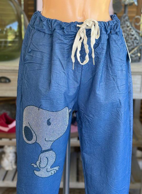 panta jogg  (dit magique) jeans stone fin Snoopy strass argentés du 38 au 48
