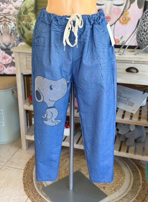 panta jogg  (dit magique) jeans stone fin Snoopy strass argentés du 38 au 48