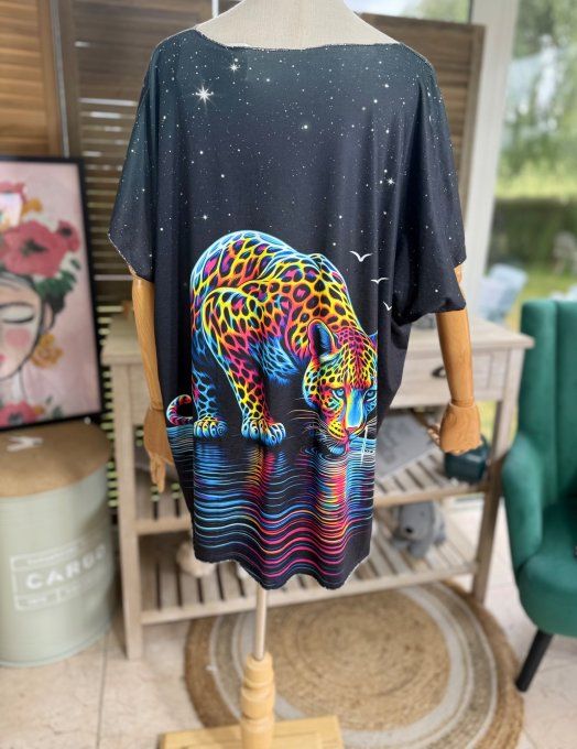 Top fin ample noir La Majestueuse Panthère multicolore du 40 au 52 
