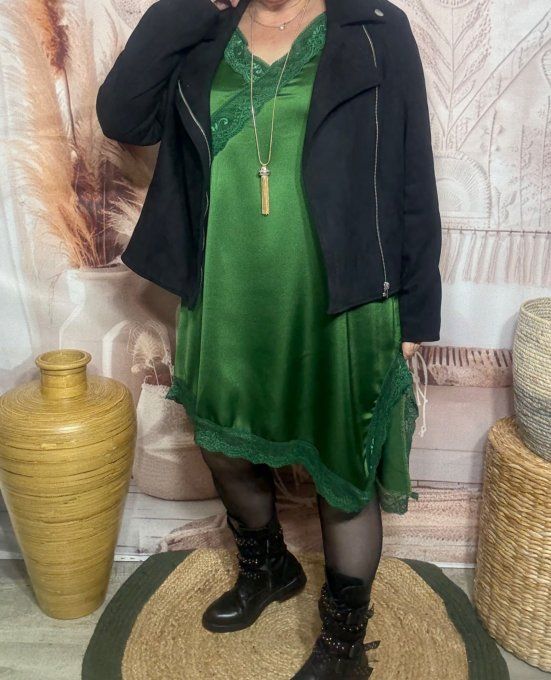 Robe nuisette asymétrique satinée vert bouteille et dentelle du 36 au 46