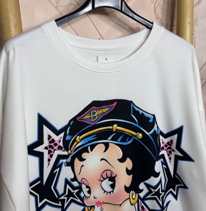 Sweat ample blanc Betty Boop Urban Street Vibes Etoile Léopard du 40 au 50/52 