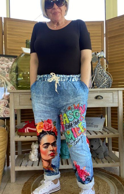 panta jogg  (dit magique) effet jeans délavé Viva Frida Kahlo confort +++ du 40 au 50/52