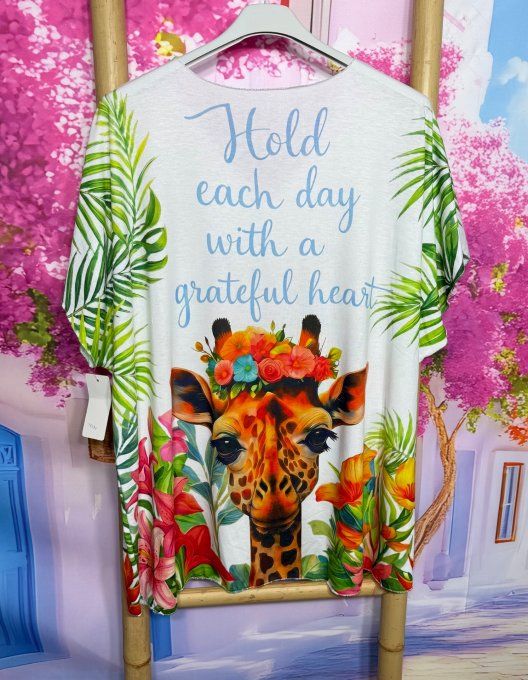 Tee-shirt ample blanc L'adorable Girafe aux Fleurs du 42 au 54/56